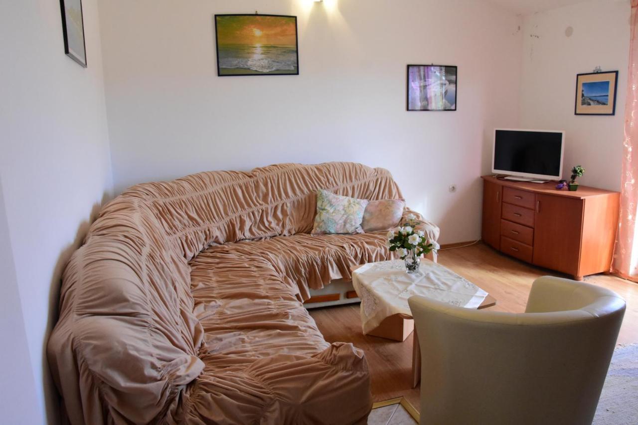 Apartments Zana Вир Экстерьер фото